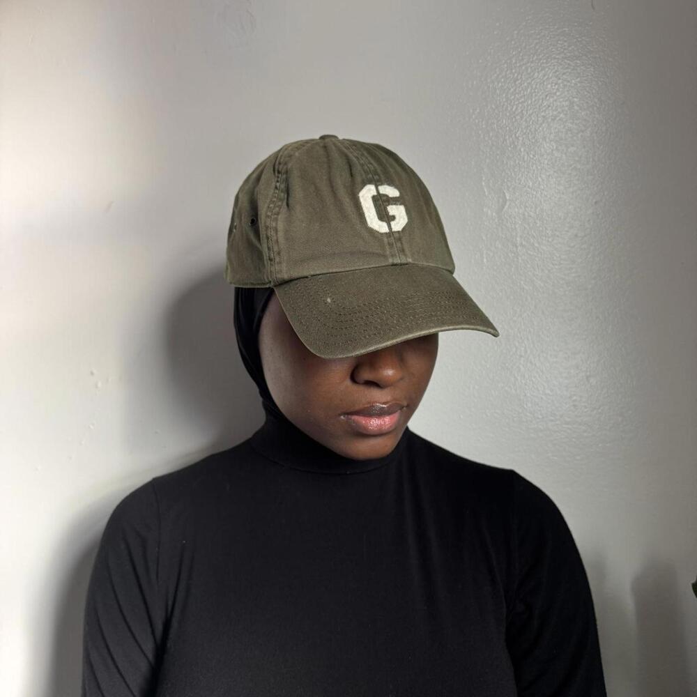 Vintage unisex Gap Worldwide G" initial patch cap in a faded‎ olive M/L - Picture 2 of 6